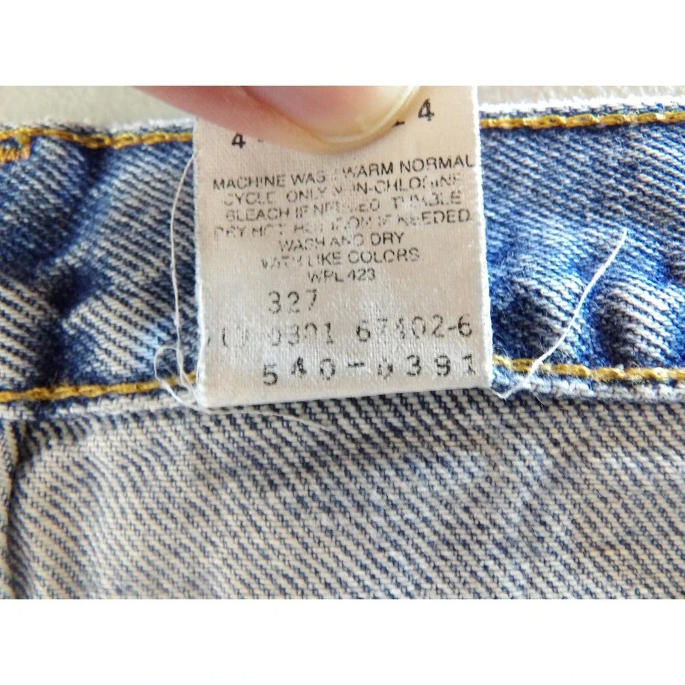 Vintage Levi's 540 Relaxed Fit Straight Leg Jeans Made in‎ USA Men's Size 39x34